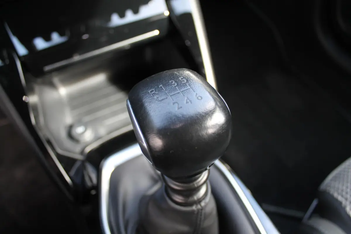 1.2 PureTech GT | Navi | Camera | Keyless