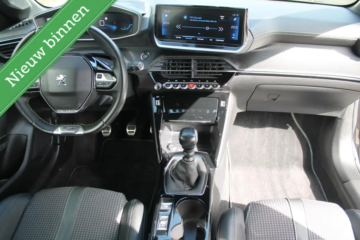 1.2 PureTech GT | Navi | Camera | Keyless