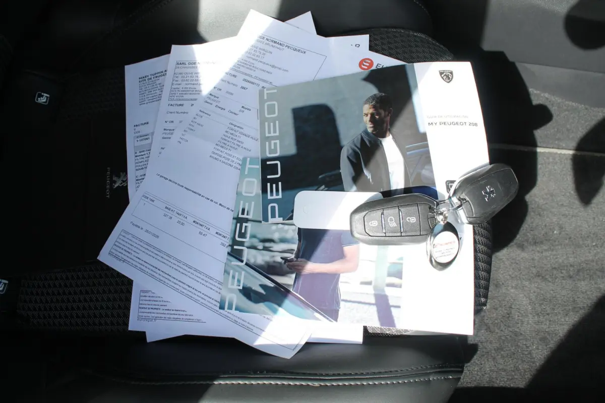 1.2 PureTech GT | Navi | Camera | Keyless