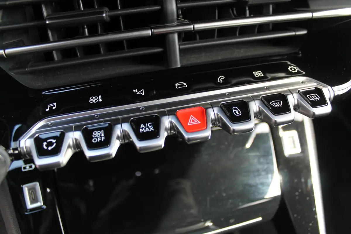 1.2 PureTech GT | Navi | Camera | Keyless