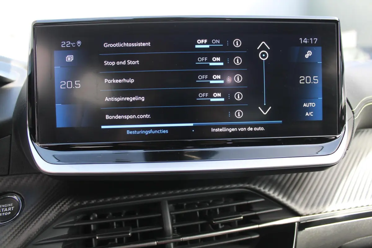 1.2 PureTech GT | Navi | Camera | Keyless