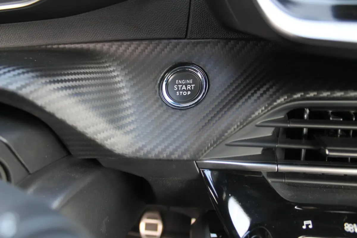 1.2 PureTech GT | Navi | Camera | Keyless