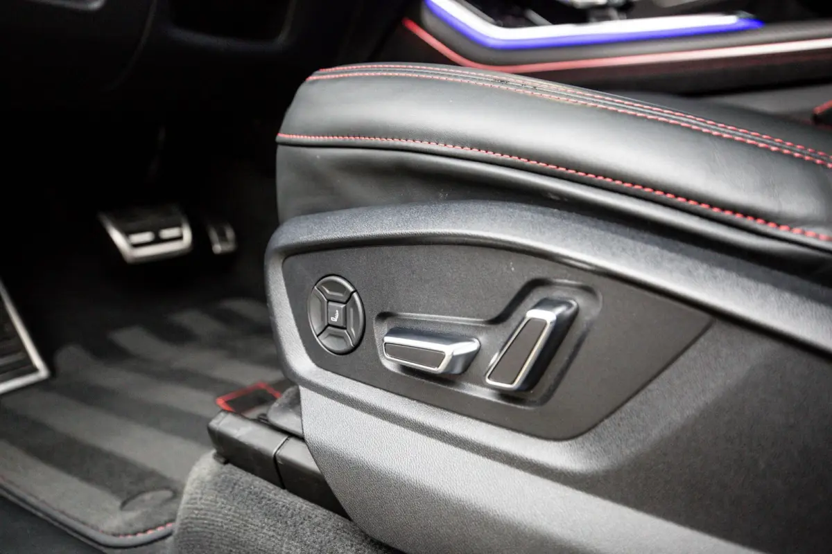 RSQ8 4.0 TFSI 600pk, B&O High-End, Full-options