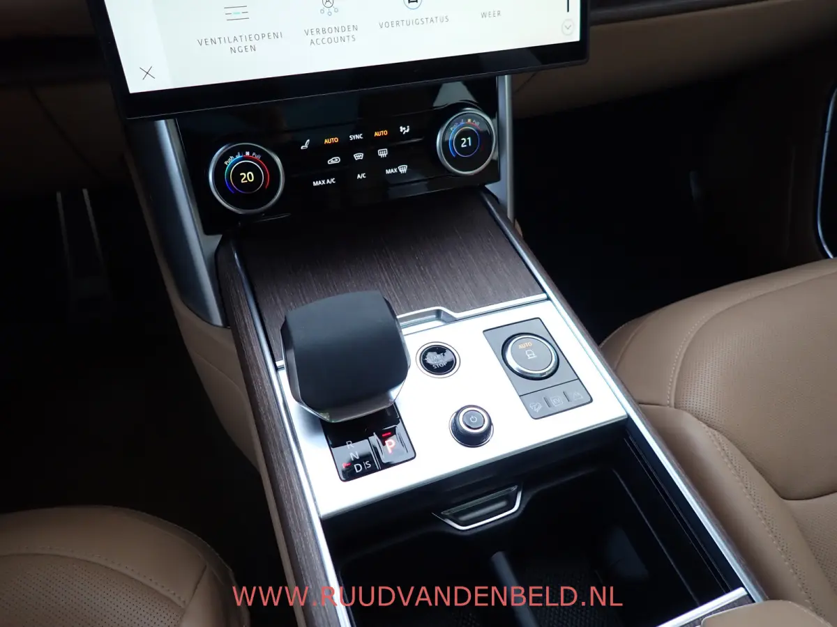 3.0 P440e HSE PHEV !! FABRIEKSGARANTIE TOT 9/2028 !! / SOH 91% / 360* / HEAD-UP / PANO / ACC /