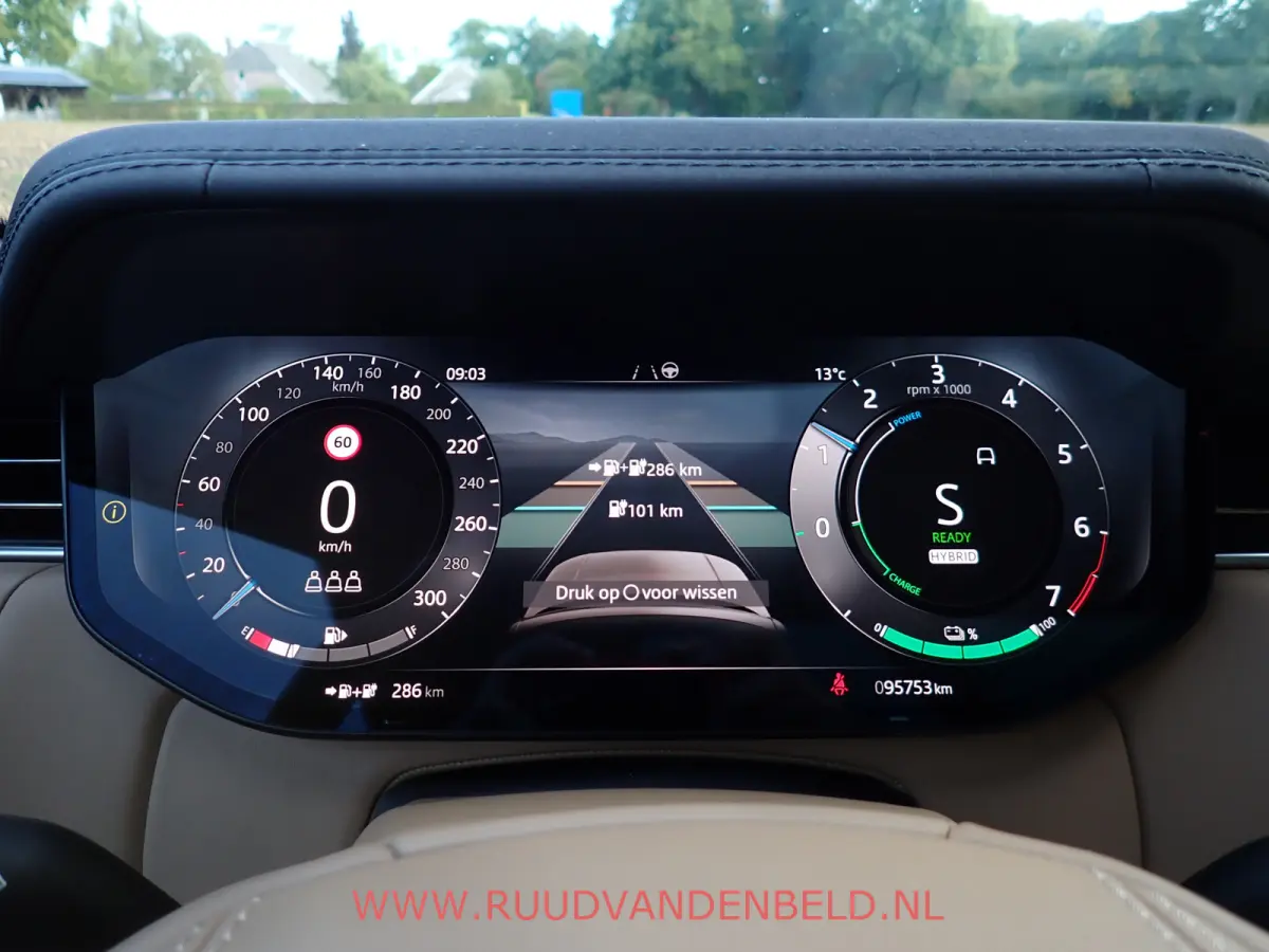 3.0 P440e HSE PHEV !! FABRIEKSGARANTIE TOT 9/2028 !! / SOH 91% / 360* / HEAD-UP / PANO / ACC /