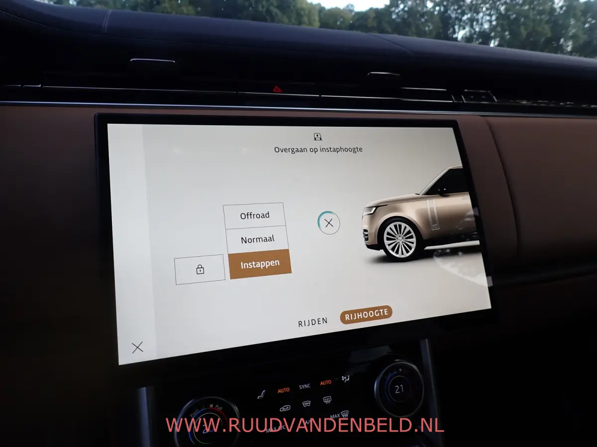 3.0 P440e HSE PHEV !! FABRIEKSGARANTIE TOT 9/2028 !! / SOH 91% / 360* / HEAD-UP / PANO / ACC /