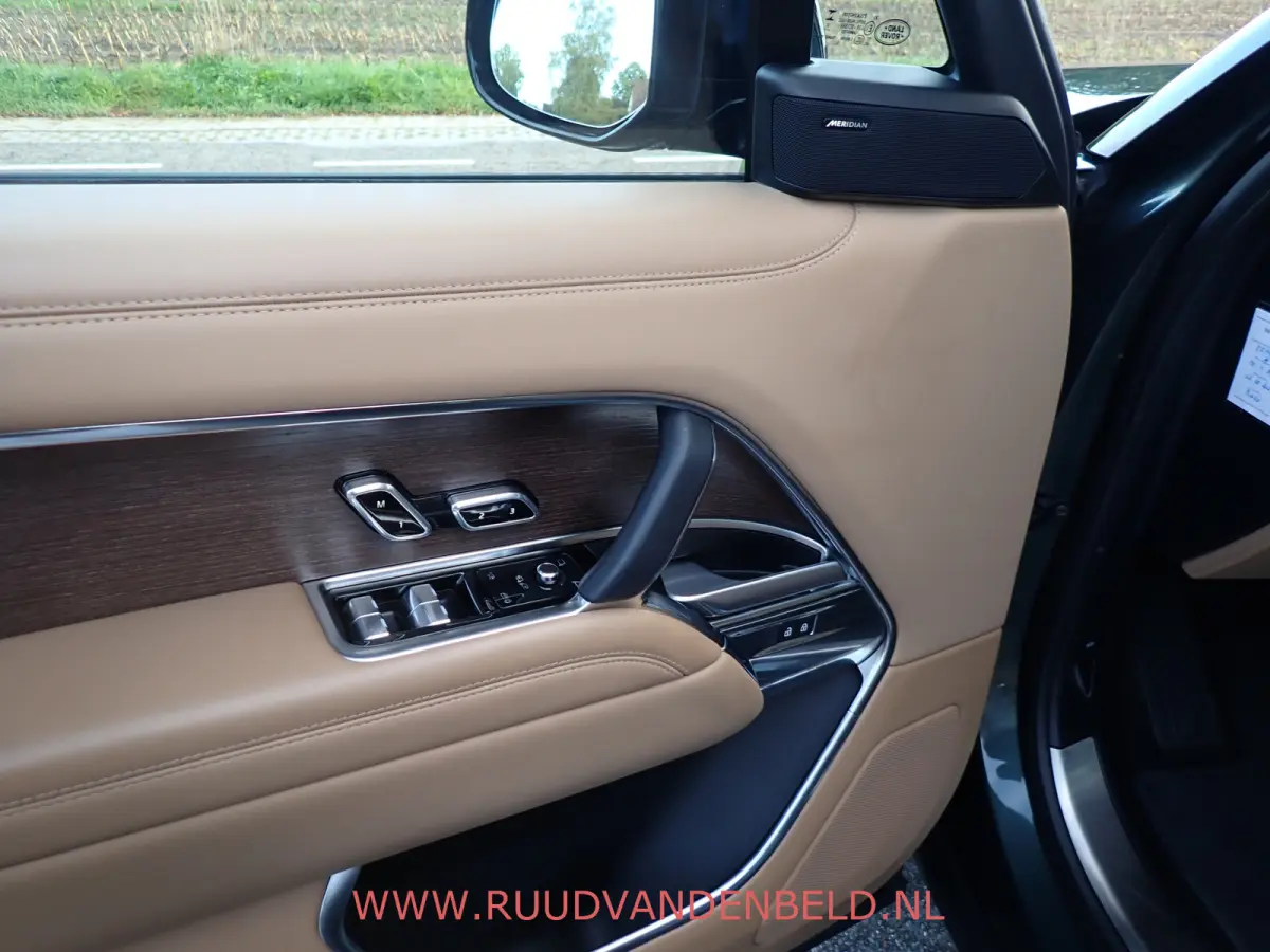 3.0 P440e HSE PHEV !! FABRIEKSGARANTIE TOT 9/2028 !! / SOH 91% / 360* / HEAD-UP / PANO / ACC /