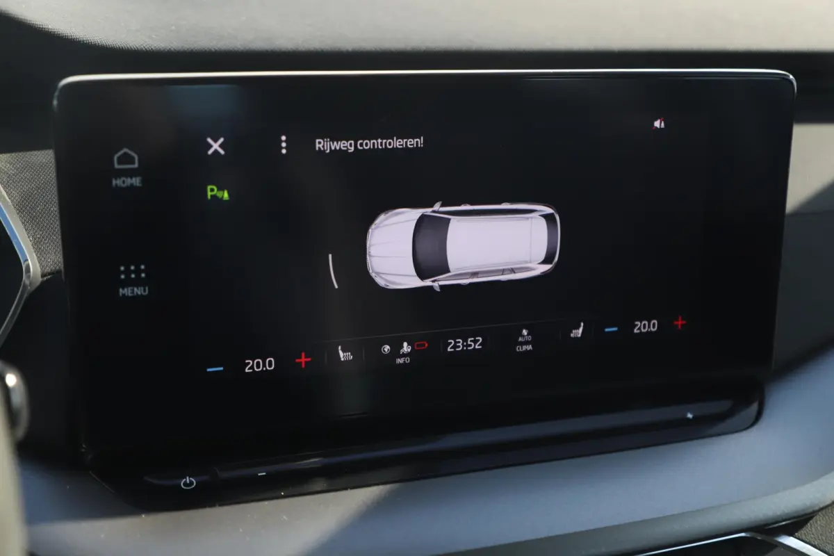 1.0 e-TSI Business Edition 110PK Automaat Navigatie Carplay Stoelverwarming Climate Cruise Elektrische Achterklep