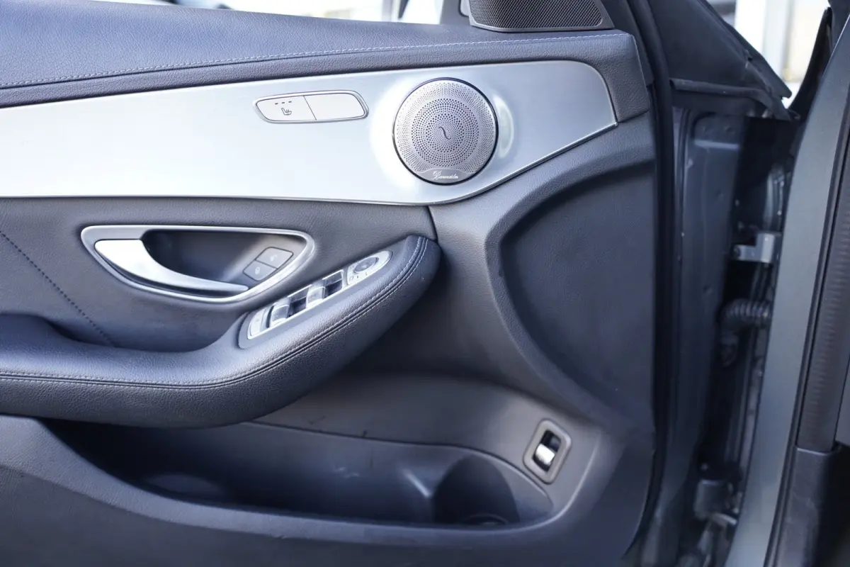 180 AMG DCT Navi Leder Cruise Cam Pdc Burmester