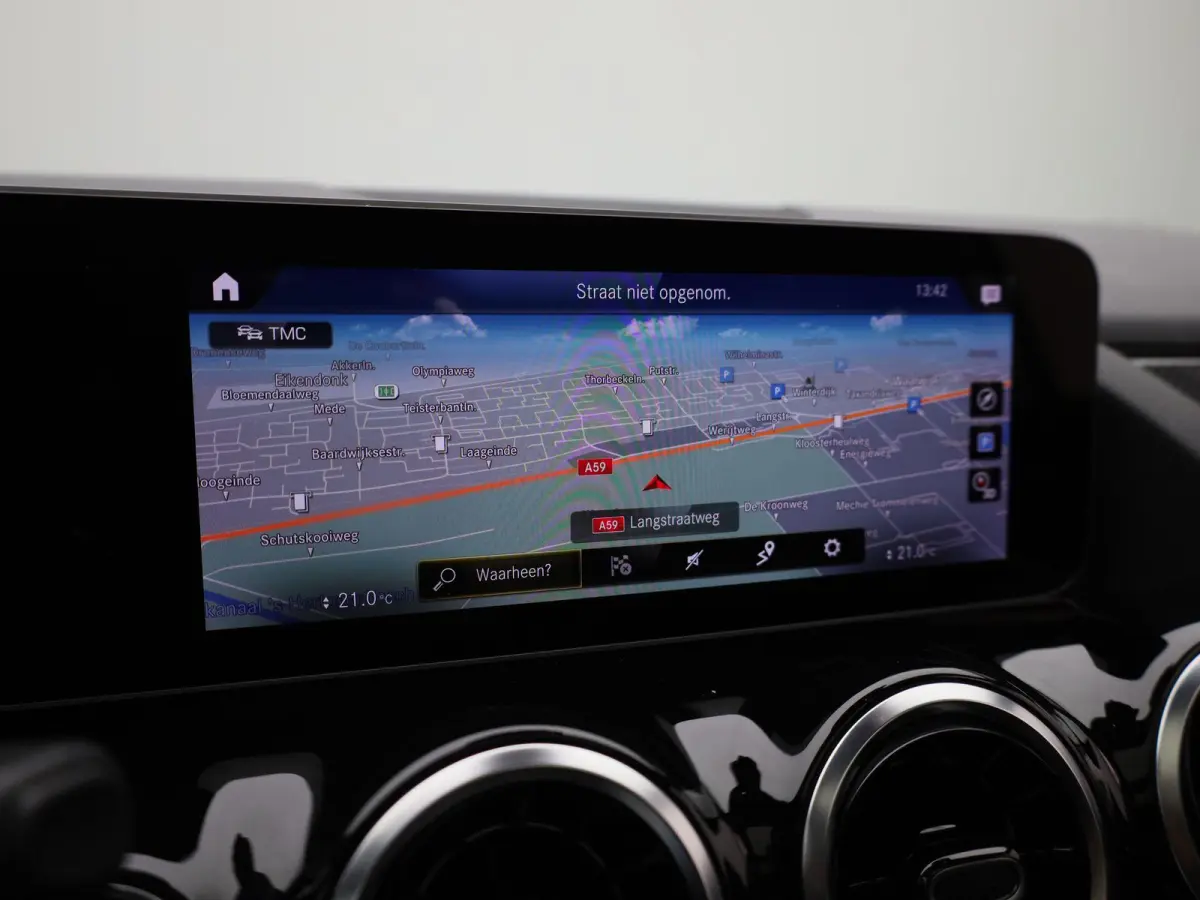 180 Business Solution AMG | Wordt Verwacht | Automaat | Apple Carplay / Android Auto | Panoramadak | Achteruitrijcamera | Parkeersensoren | Stoelverwarming |