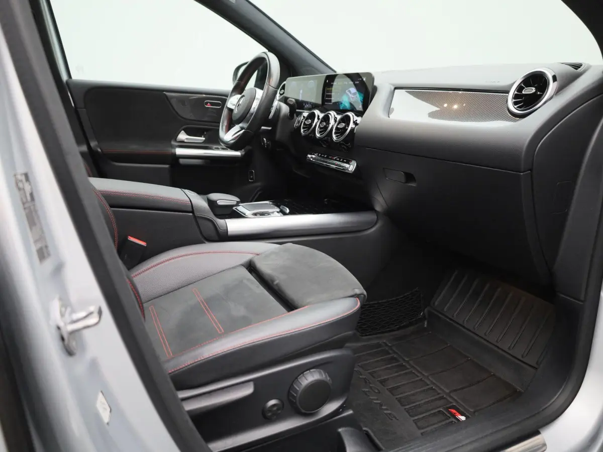 180 Business Solution AMG | Wordt Verwacht | Automaat | Apple Carplay / Android Auto | Panoramadak | Achteruitrijcamera | Parkeersensoren | Stoelverwarming |