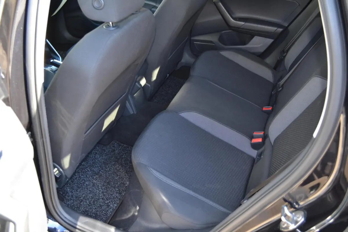 1.0 TSI Life Business