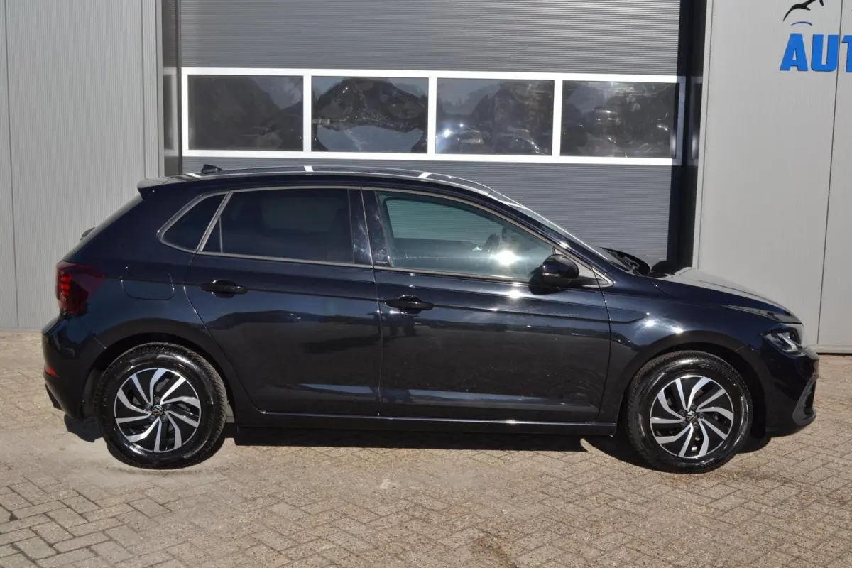 1.0 TSI Life Business
