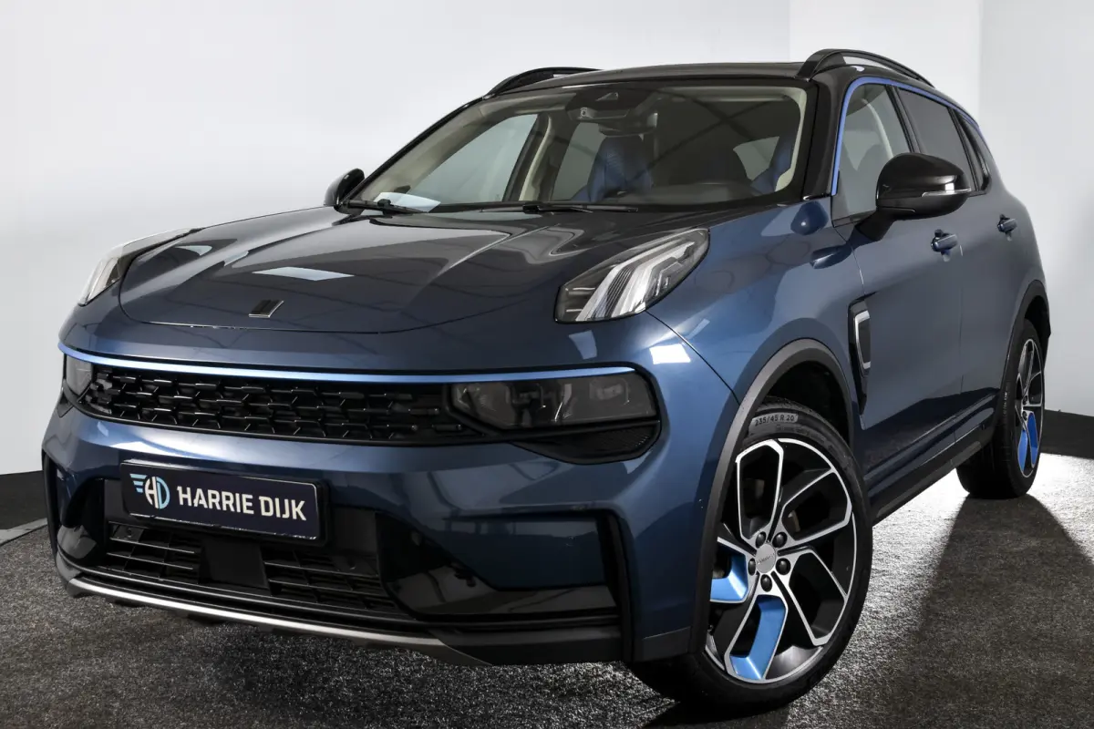 1.5 PHEV 261PK MY22 | 360 Camera | 7 .4 kWh Boordlader | S/K-panodak | Adapt. Cruise | Memory | Elek. klep | LM 20" | 2911