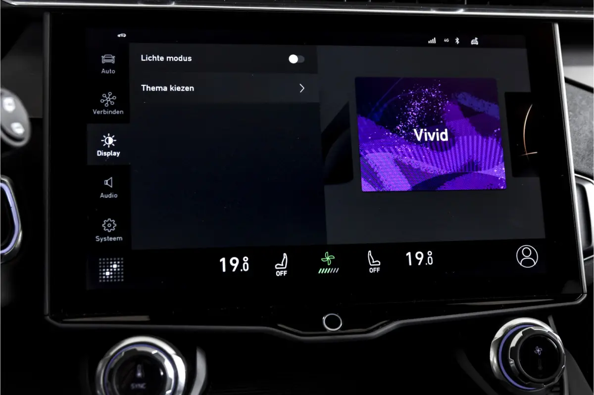 1.5 PHEV 261PK MY22 | 360 Camera | 7 .4 kWh Boordlader | S/K-panodak | Adapt. Cruise | Memory | Elek. klep | LM 20" | 2911