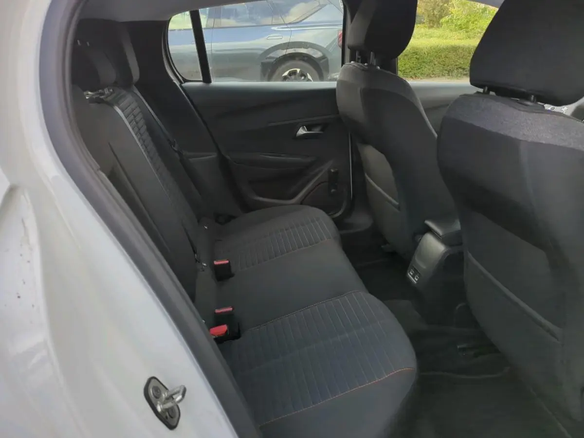 EV Active 50 kWh | Fase 3 laden | Navi by app | Apple carplay | Bluetooth | 1e Eigenaar | NL auto |