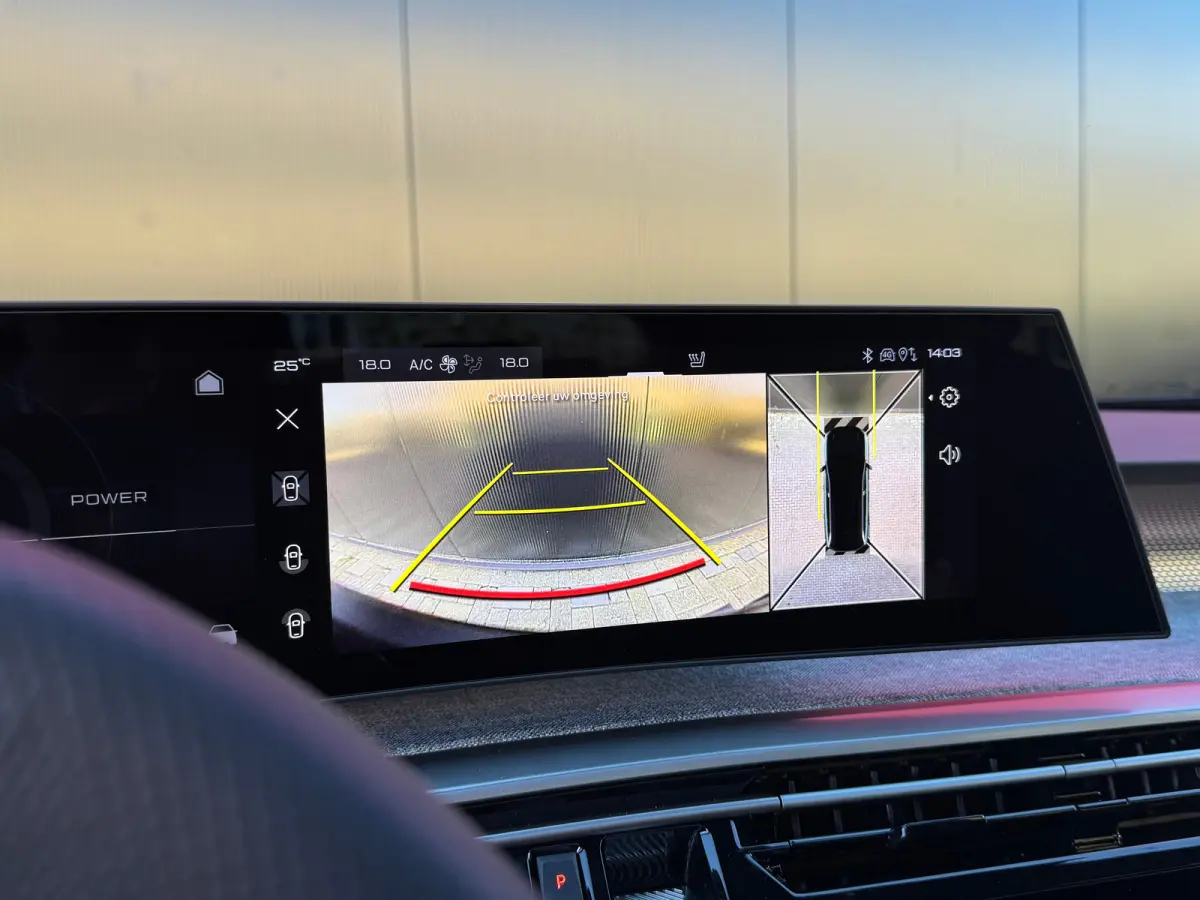 GT | Apple Carplay & Android auto | Panorama-dak | Alcantara bekleding | Navigatie | 7 Persoons | | 19'' lichtmetalen velgen LULEA | 360° Vision & Drive Assist Plus Pack | Adaptieve Grootli