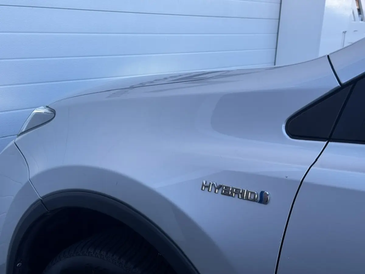 2.5 Hybrid Style -Dealer onderhouden-LED-Keyless-Perfect onderhouden - Volledige historie - Stoelverwarming