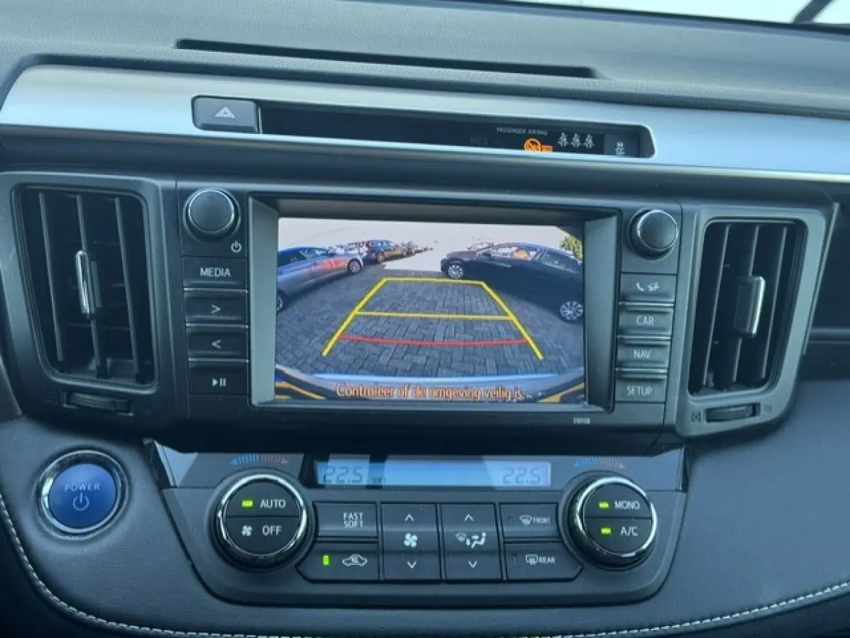 2.5 Hybrid Style -Dealer onderhouden-LED-Keyless-Perfect onderhouden - Volledige historie - Stoelverwarming