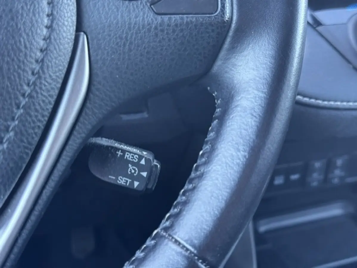 2.5 Hybrid Style -Dealer onderhouden-LED-Keyless-Perfect onderhouden - Volledige historie - Stoelverwarming
