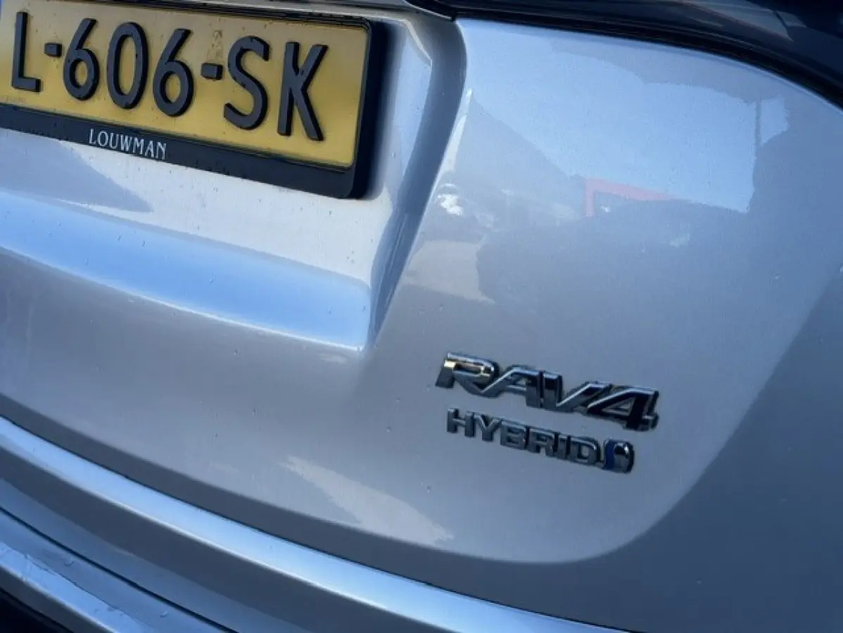 2.5 Hybrid Style -Dealer onderhouden-LED-Keyless-Perfect onderhouden - Volledige historie - Stoelverwarming