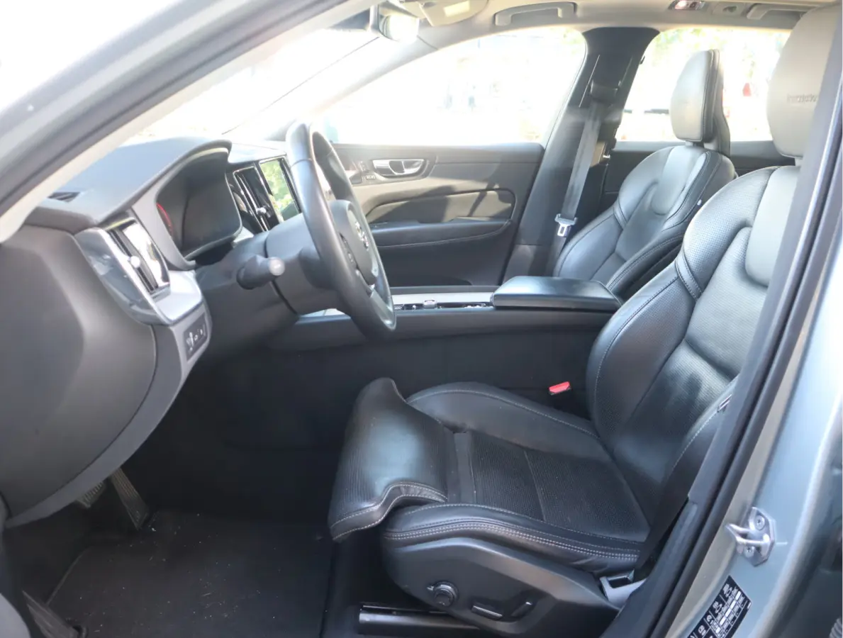 2.0 T8 Twin Engine AWD Inscription Navi / Carplay / Luchtvering / Blis / Trekh / Camera /Leder / Stoelkoeling-verwarming / Head-up /  SOH 94.48%