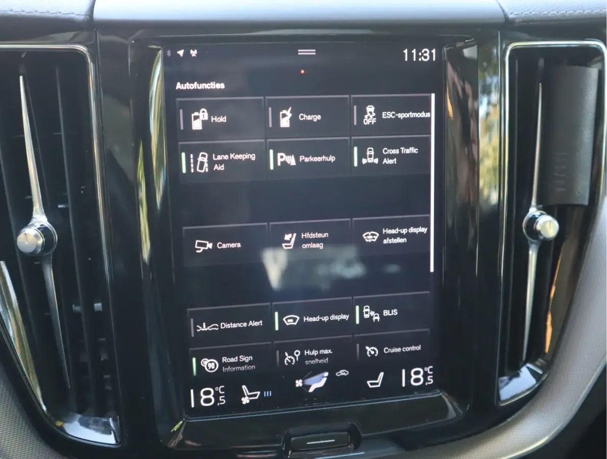 2.0 T8 Twin Engine AWD Inscription Navi / Carplay / Luchtvering / Blis / Trekh / Camera /Leder / Stoelkoeling-verwarming / Head-up /  SOH 94.48%