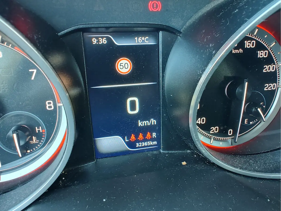 1.2 STYLE SMART HYBRID Clima | Keyless | Adaptive Cruise | Dodehoeksensoren