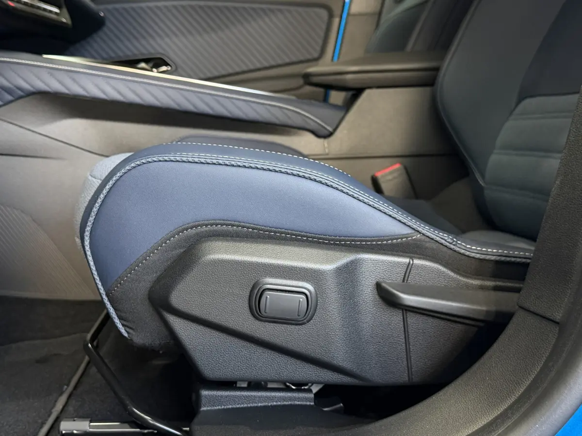 GT 52 kWh Navi | 19" | ACC | Carplay | Stoel & Stuur Verwarming | Camera | NIEUWSTAAT!