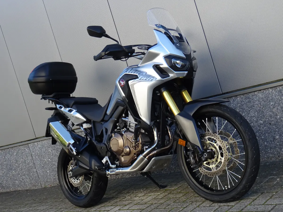 CRF 1000 AFRICA TWIN