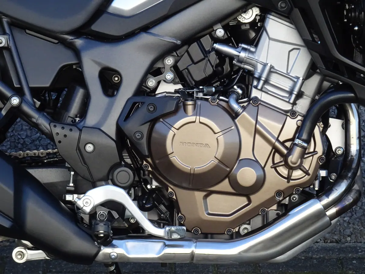 CRF 1000 AFRICA TWIN
