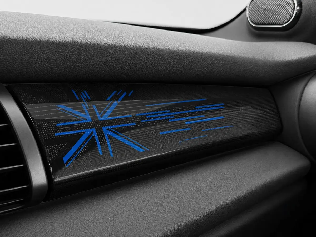Charged 33 kWh Panoramadak Harman Kardon Camera Leder Navigatie Professional Cruise Control Head Up Display Bluetooth SOH 97%