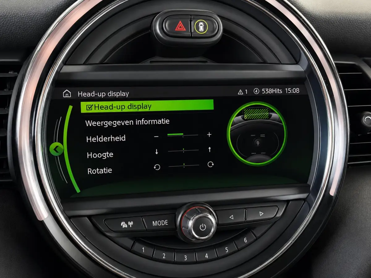 Charged 33 kWh Panoramadak Harman Kardon Camera Leder Navigatie Professional Cruise Control Head Up Display Bluetooth SOH 97%