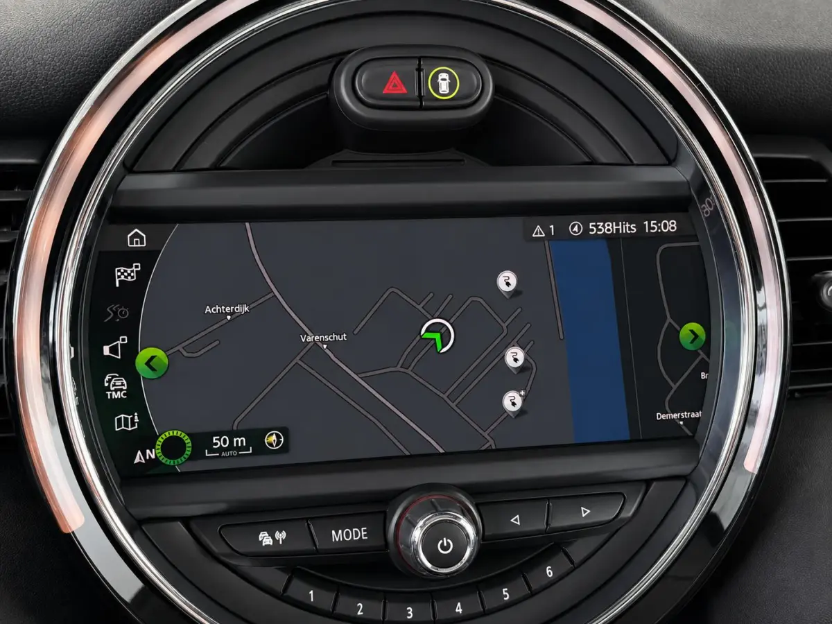 Charged 33 kWh Panoramadak Harman Kardon Camera Leder Navigatie Professional Cruise Control Head Up Display Bluetooth SOH 97%