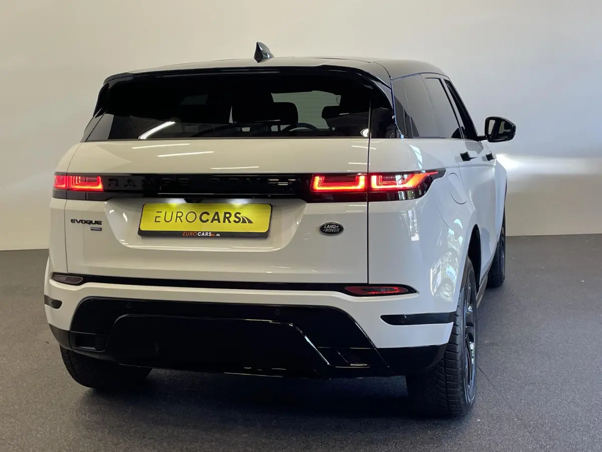 1.5 P300e AWD R-Dynamic S Panoramadak Navigatie Apple Carplay/Android Auto Adaptive Cruise Control Camera Parkeersensoren Stoelverwarming Elektrisch verstelbare stoelen Elektrische achterkle