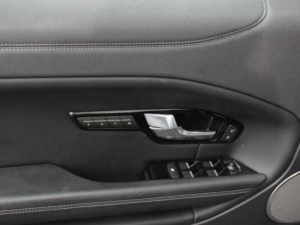 2.0 TD4 HSE Lees opmerkingen! Handel/Export! Panorama dak Leder trekhaak Navigatie Climate control Camera Lichtmetalen Velgen