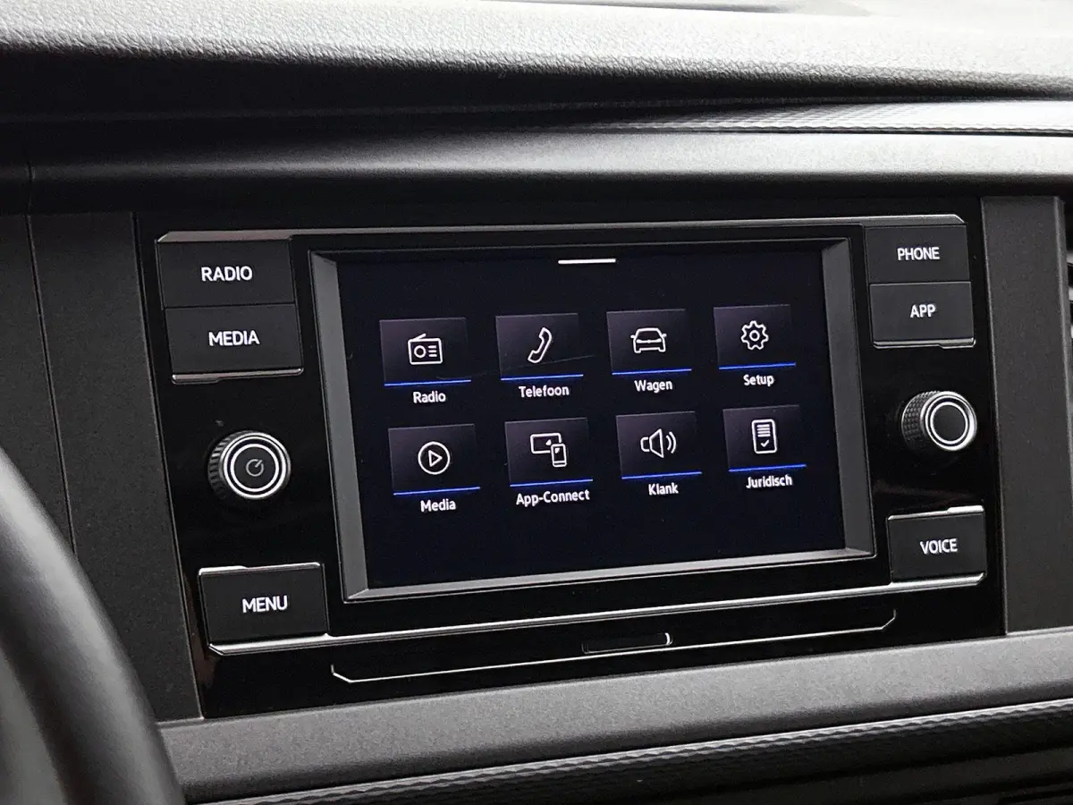 150pk Automaat L2H1 28 Highline Navigatie Apple Carplay Cruise control Airco 3-Zits Euro6