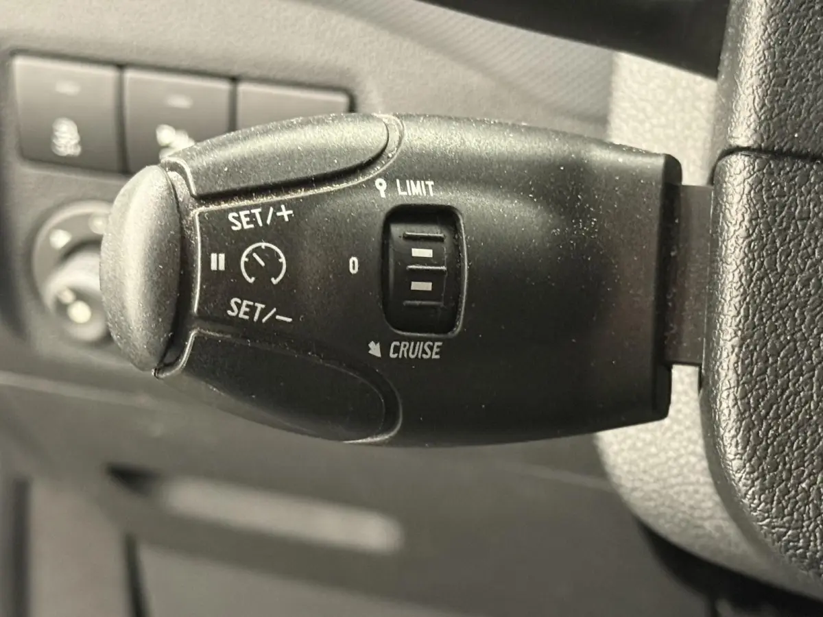 120 1.6 BlueHDi 75 L1 XR MARGE Airco Navigatie Cruise Control Trekhaak Parkeersensoren