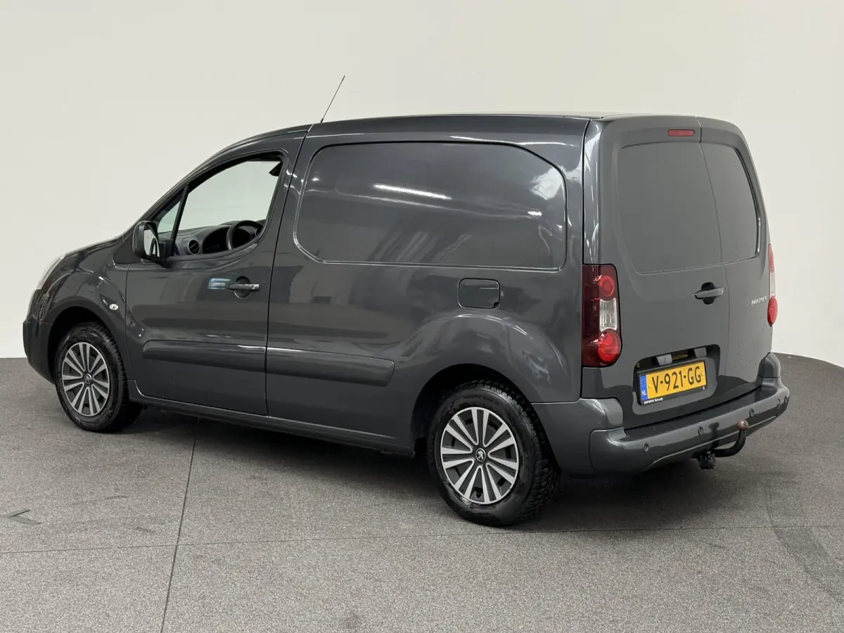 120 1.6 BlueHDi 75 L1 XR MARGE Airco Navigatie Cruise Control Trekhaak Parkeersensoren