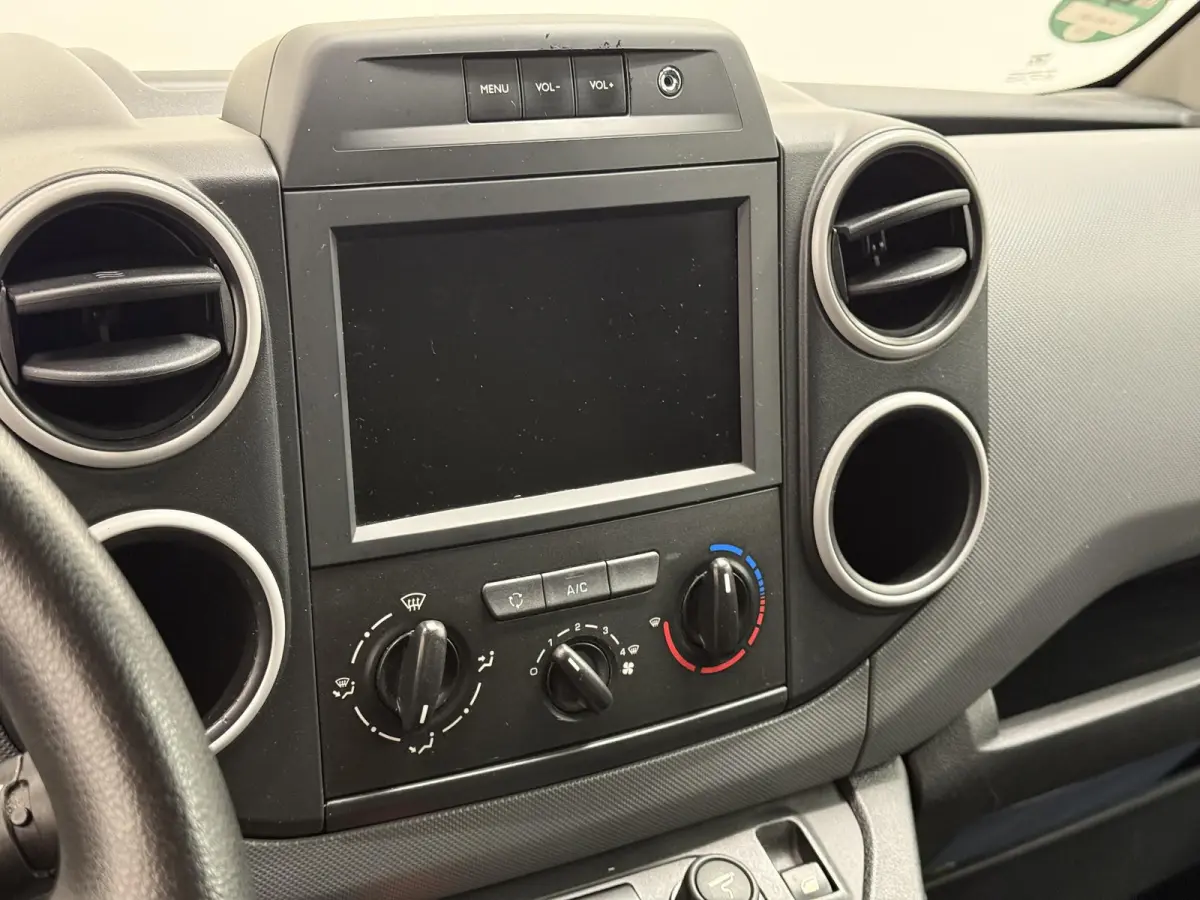 120 1.6 BlueHDi 75 L1 XR MARGE Airco Navigatie Cruise Control Trekhaak Parkeersensoren