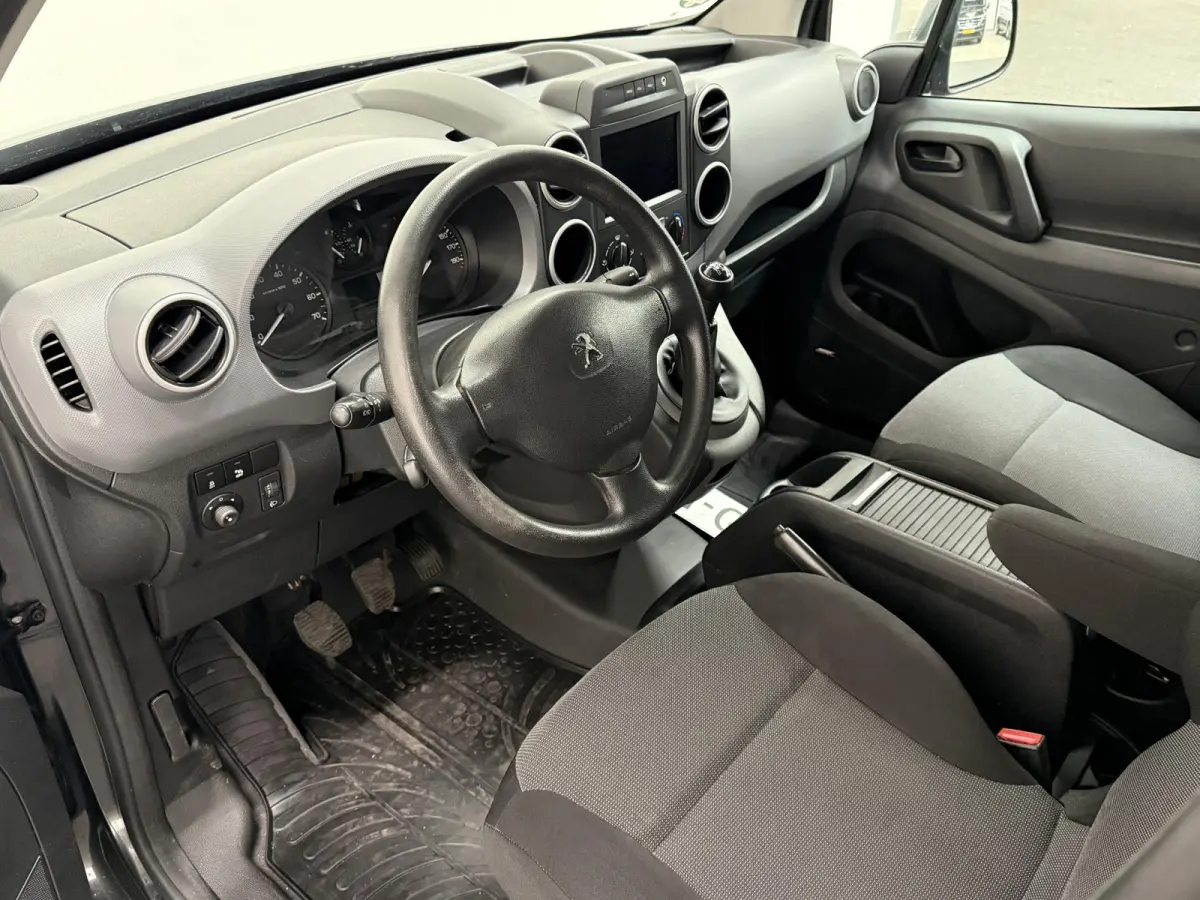 120 1.6 BlueHDi 75 L1 XR MARGE Airco Navigatie Cruise Control Trekhaak Parkeersensoren