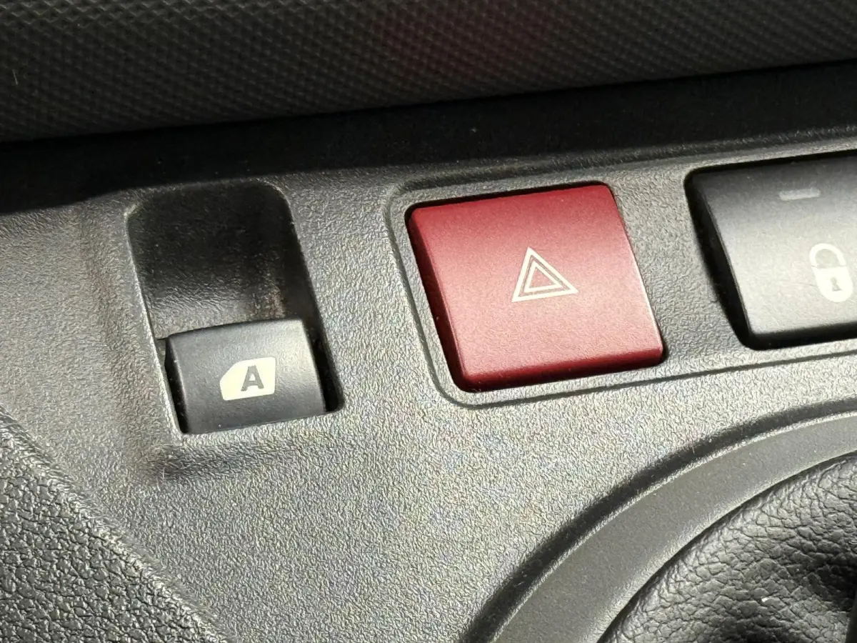 120 1.6 BlueHDi 75 L1 XR MARGE Airco Navigatie Cruise Control Trekhaak Parkeersensoren
