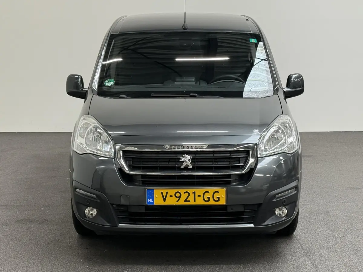 120 1.6 BlueHDi 75 L1 XR MARGE Airco Navigatie Cruise Control Trekhaak Parkeersensoren