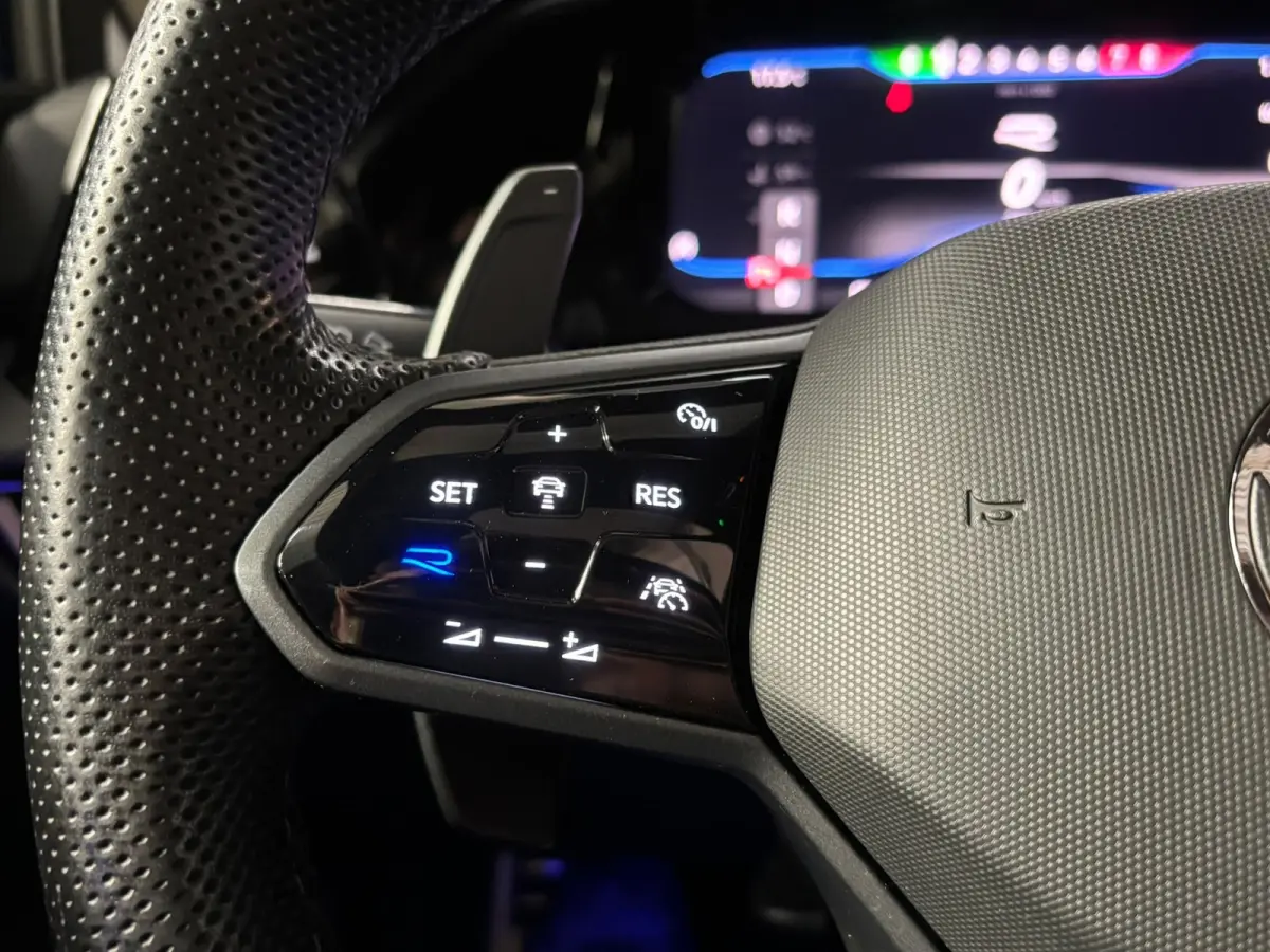 2.0 TSI R 4Motion Panoramdak Nürburgring