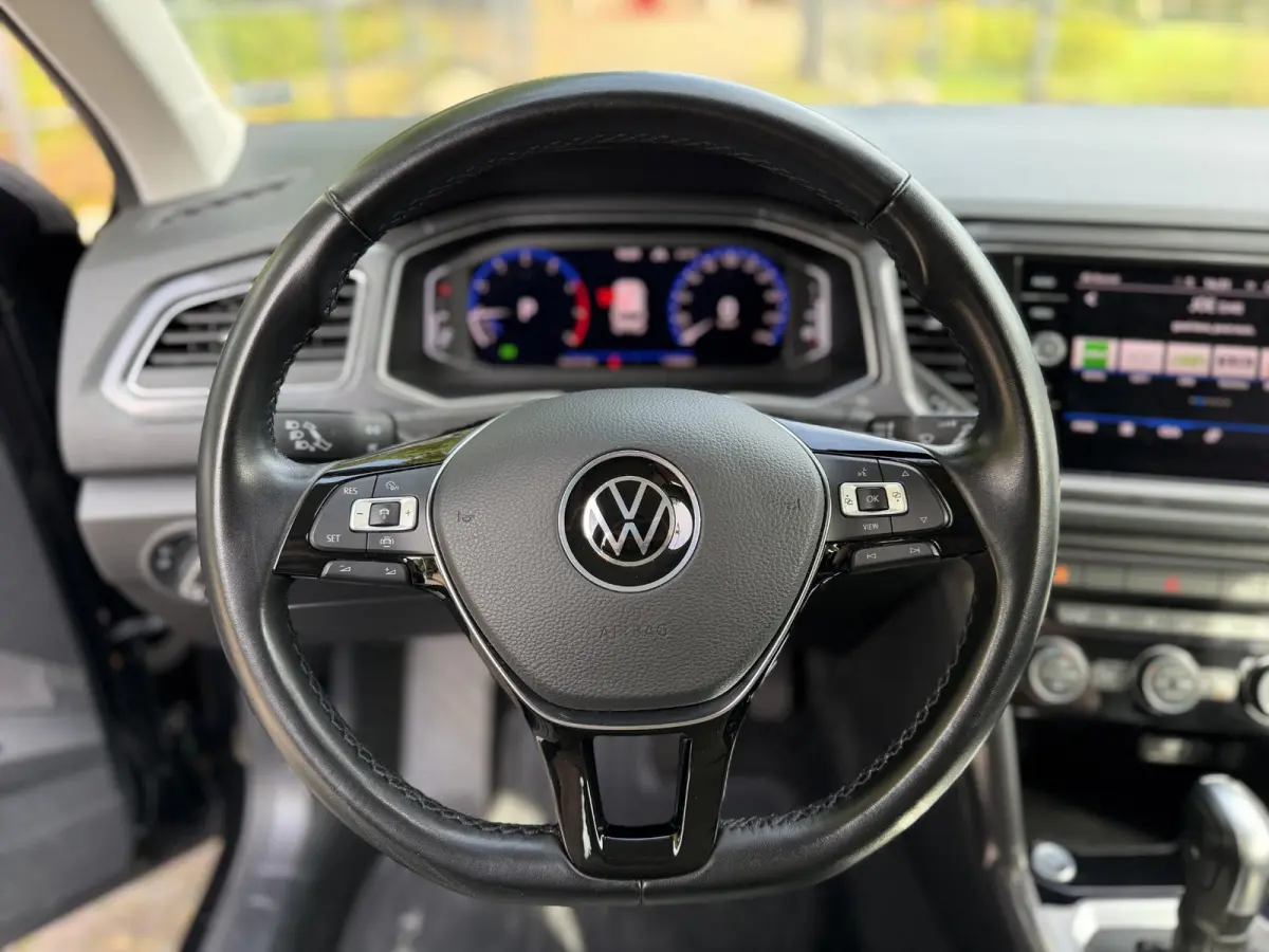 1.5 TSI Sport | DSG | Camera | Keyless | Virtal Cockpit | Led |