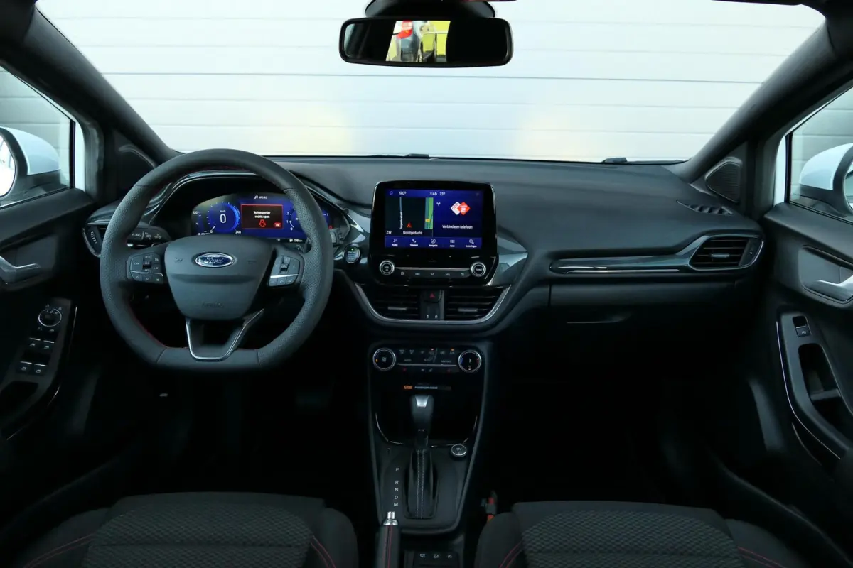 1.0 EcoBoost ST-Line|Winterpack|Carplay|PDC!