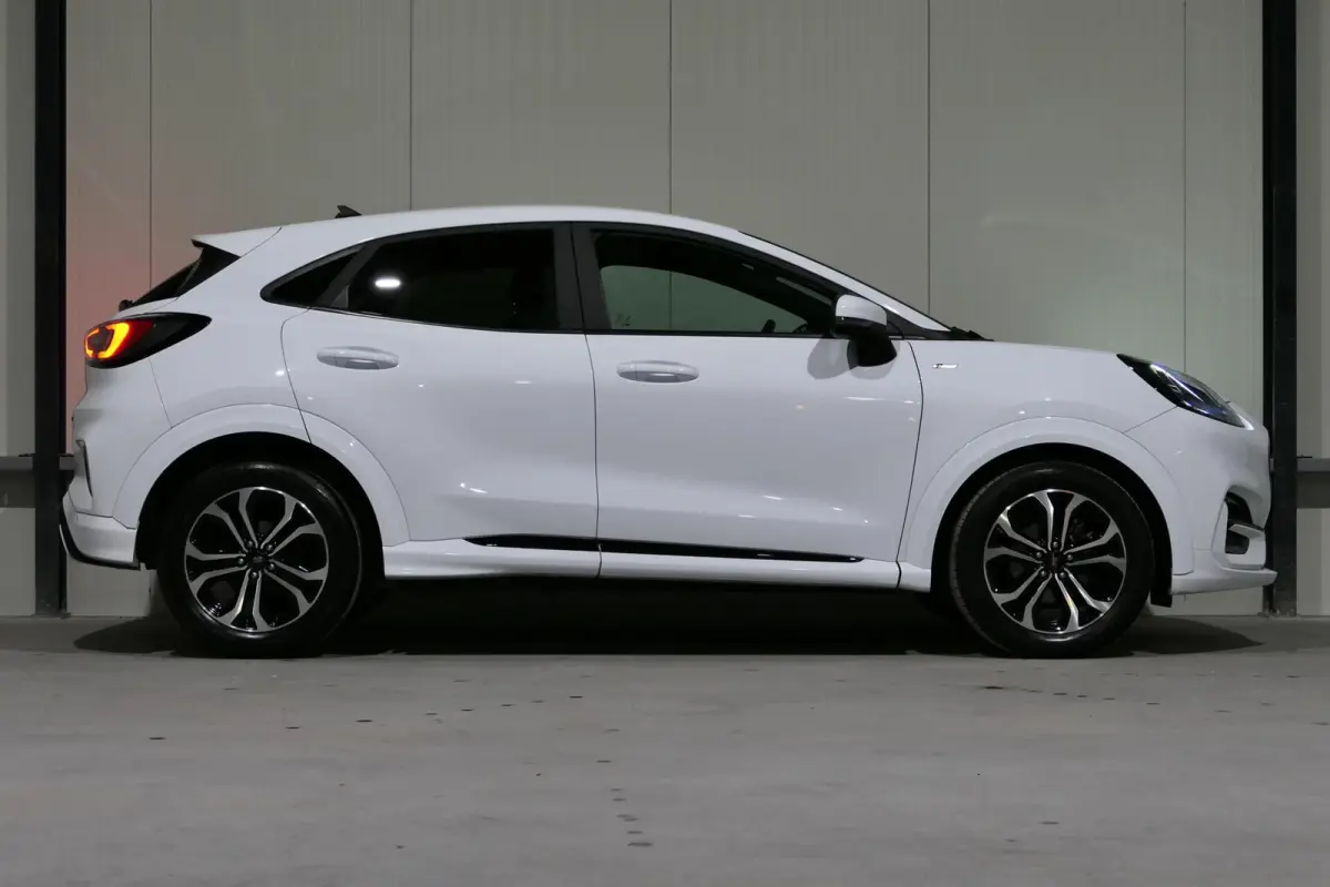 1.0 EcoBoost ST-Line|Winterpack|Carplay|PDC!