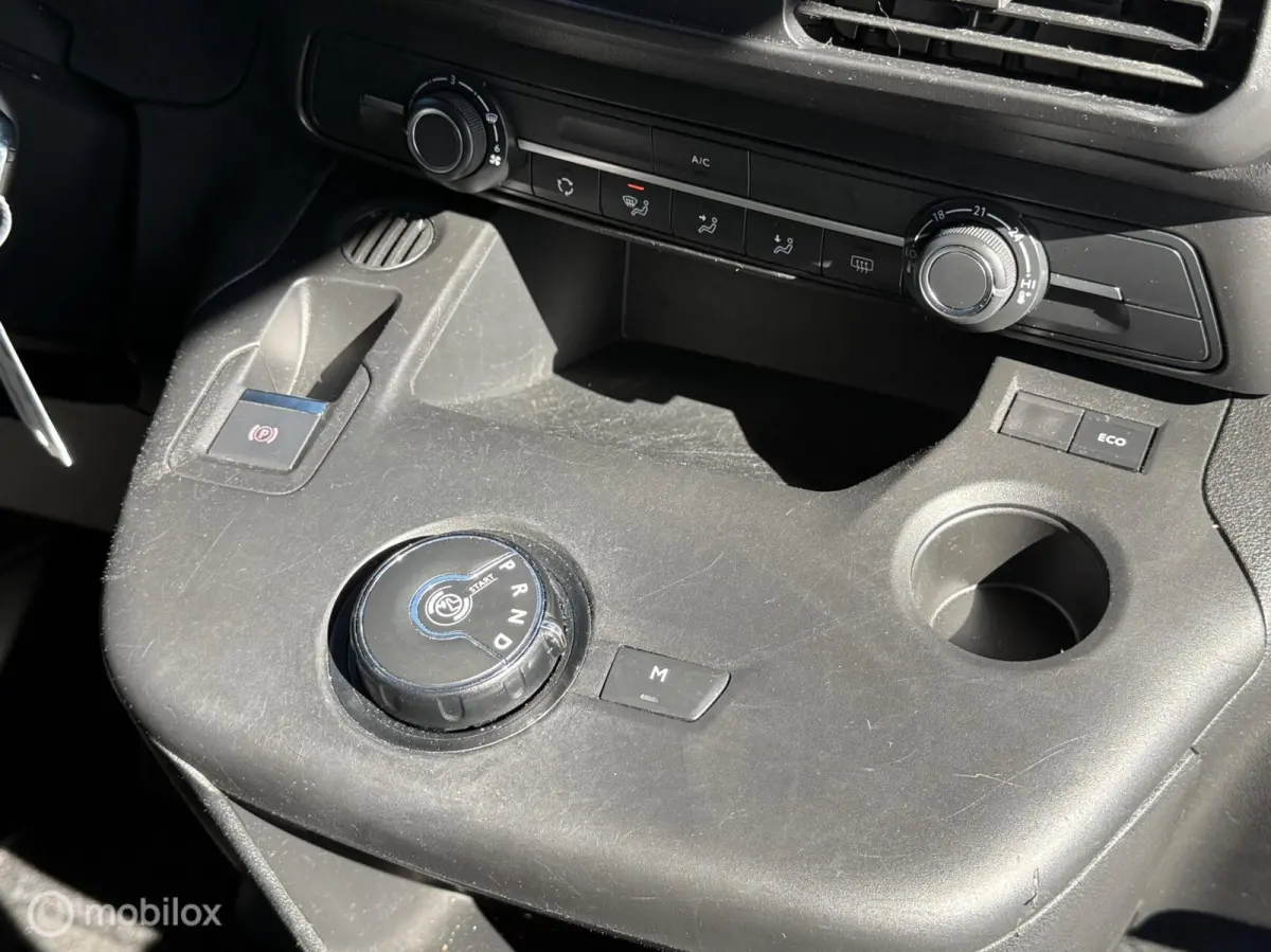 bestel 1.5 BlueHDI Premium - Aut - Carplay - Navi -