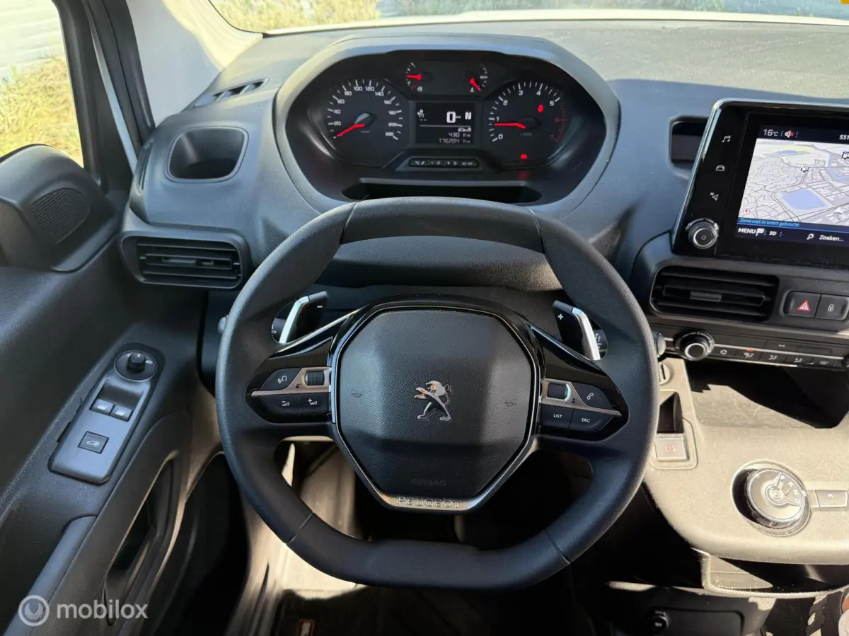 bestel 1.5 BlueHDI Premium - Aut - Carplay - Navi -