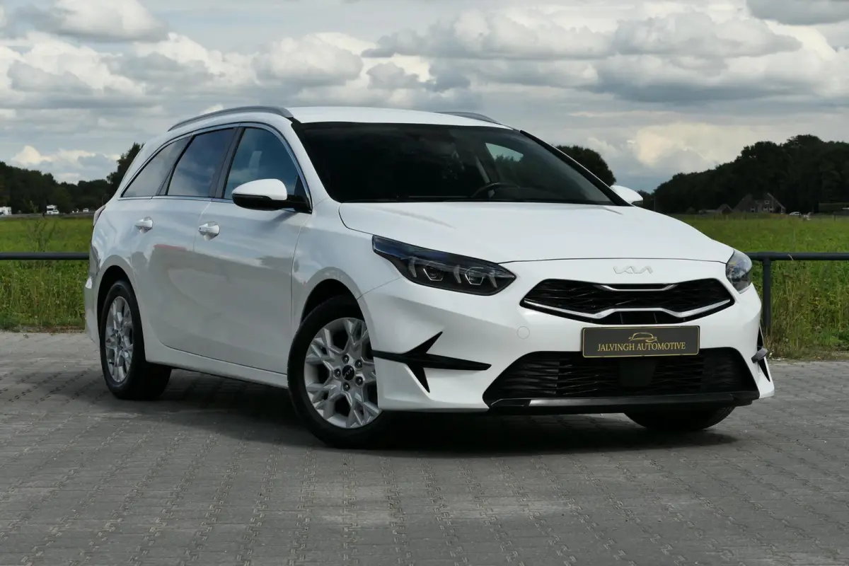 1.0 T-GDi MHEV DynamicPlusLine|Stoel/stuurverwarming!